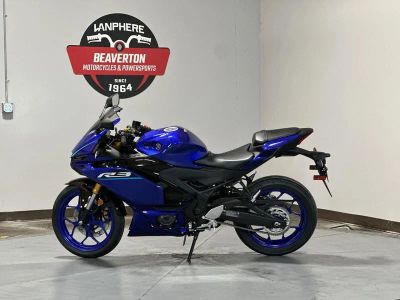 2026 Yamaha YZFR3ATL - Photo 9