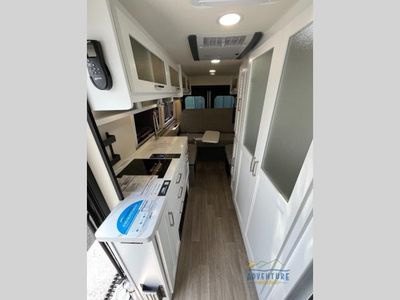 2025 Coachmen Nova - Photo 5