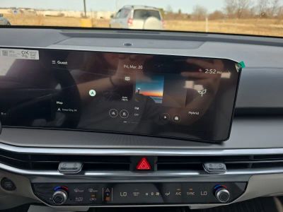 2026 Kia Sorento Hybrid - Photo 11