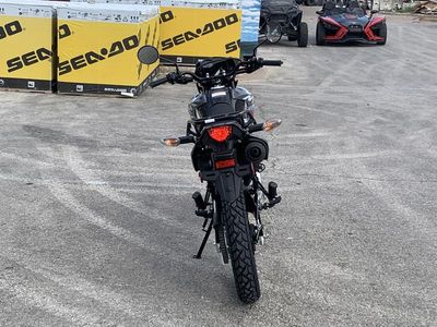 2025 Honda XR150L — engine compartment view