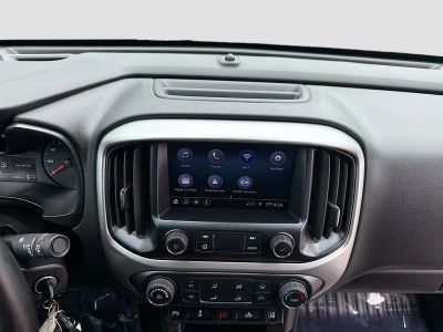 2022 Chevrolet Colorado — photo 18 view