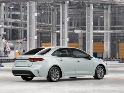 2026 Toyota Corolla Hybrid - Photo 10