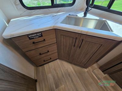 2025 Alliance RV Delta Ultra Lite — photo 36 view