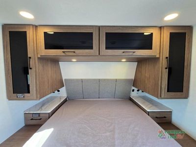 2025 Alliance RV Delta Ultra Lite — photo 9 view