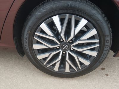 2024 Nissan Altima - Photo 10