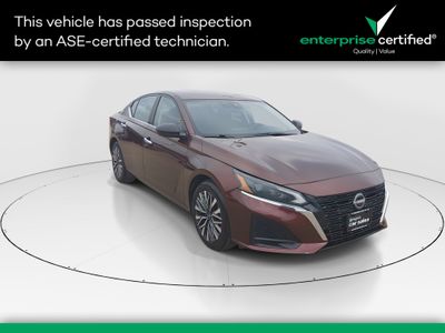 2024 Nissan Altima - Photo 1