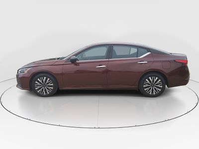 2024 Nissan Altima - Photo 4