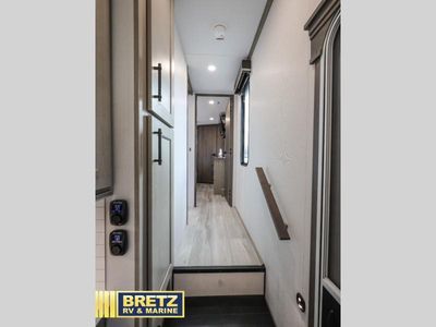 2026 Grand Design Influence - Photo 18