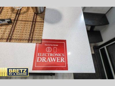 2026 Grand Design Influence - Photo 19