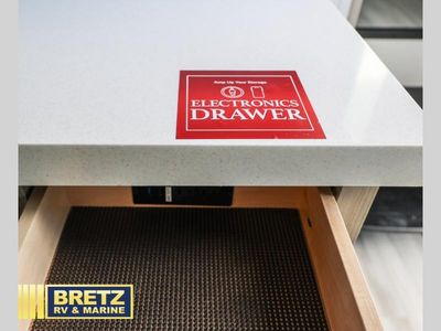 2026 Grand Design Influence - Photo 29