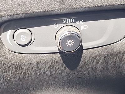 2022 Chevrolet Traverse - Photo 39