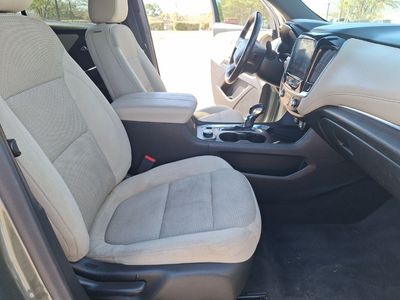 2022 Chevrolet Traverse - Photo 35