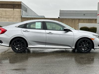 2020 Honda Civic — engine compartment view
