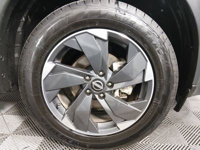 2025 Nissan Rogue - Photo 10