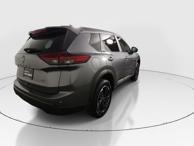 2025 Nissan Rogue - Photo 7