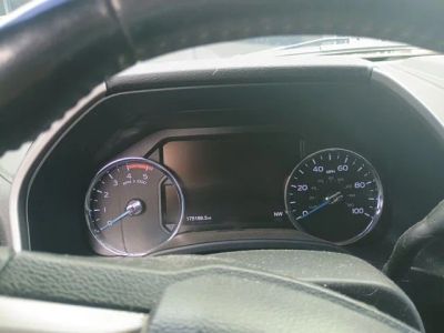 2017 Ford F-250SD - Photo 7