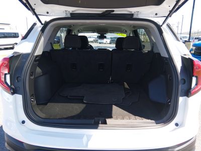 2024 GMC Terrain — photo 11 view