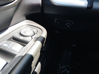 2024 GMC Terrain — photo 13 view