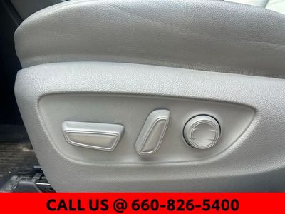 2022 Toyota Highlander Hybrid - Photo 14