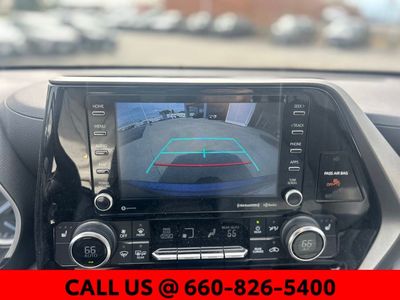 2022 Toyota Highlander Hybrid - Photo 19