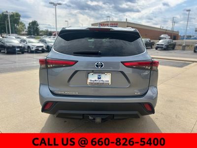 2022 Toyota Highlander Hybrid - Photo 9