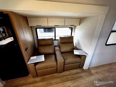2026 Winnebago Thrive — photo 9 view