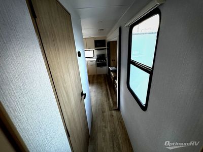 2026 Winnebago Thrive — detail view