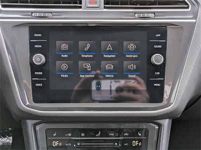 2023 Volkswagen Tiguan - Photo 17