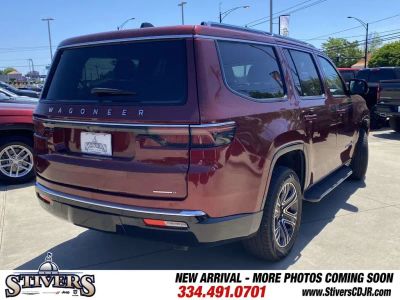 2024 Jeep Wagoneer - Photo 9
