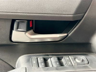 2026 Toyota Tacoma 4WD — photo 14 view