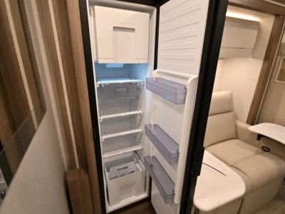2026 Thor Motor Coach DELANO — photo 17 view