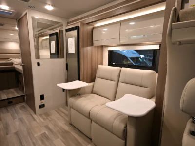 2026 Thor Motor Coach DELANO — photo 13 view