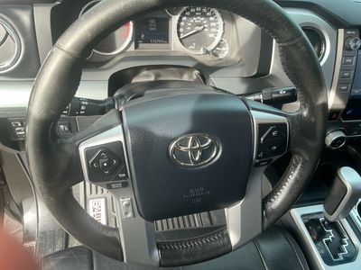 2014 Toyota Tundra 4WD Truck — photo 13 view