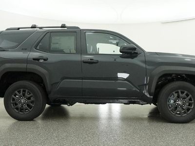 2026 Toyota 4Runner — photo 17 view