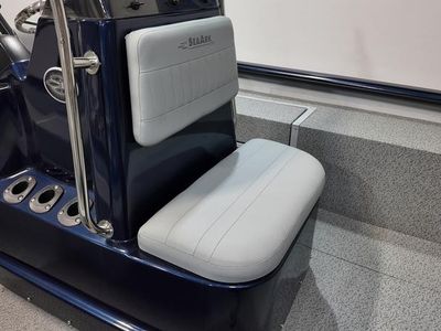 2024 SeaArk FXT 2072 Deluxe CC with Yamaha Motor — photo 20 view