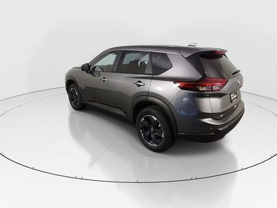 2025 Nissan Rogue — detail view