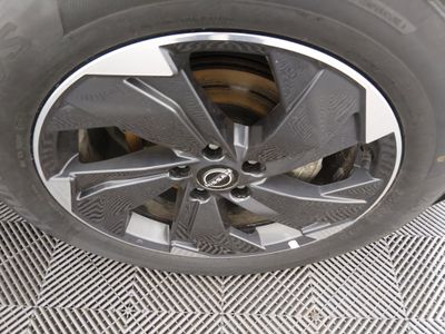 2025 Nissan Rogue — photo 10 view