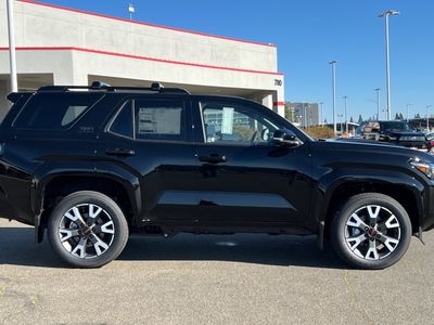 2026 Toyota 4Runner - Photo 8