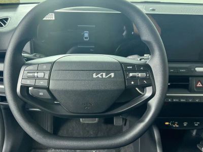 2026 Kia K4 — photo 19 view
