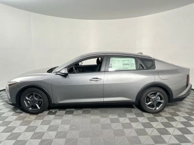 2026 Kia K4 — photo 12 view