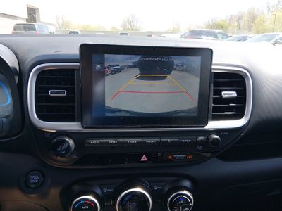 2025 Hyundai Venue — photo 16 view
