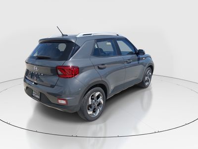 2025 Hyundai Venue — photo 7 view