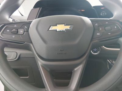2025 Chevrolet Trailblazer — photo 12 view