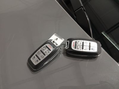 2022 Chrysler Pacifica - Photo 15