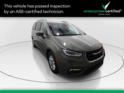 2022 Chrysler Pacifica - Photo 1