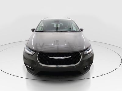 2022 Chrysler Pacifica - Photo 2