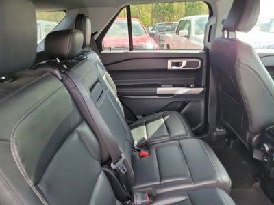 2022 Ford Explorer — photo 33 view