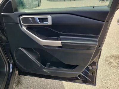 2022 Ford Explorer — photo 38 view