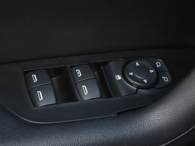 2019 Chevrolet Blazer - Photo 10