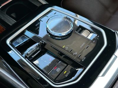 2024 BMW 7 Series — photo 17 view